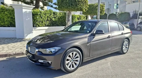 Image principale de l'annonce BMW 320i 