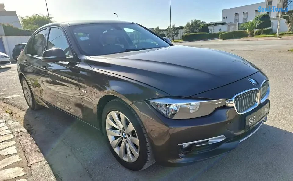 Image 4 de l'annonce BMW 320i 