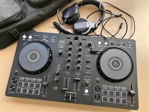Image principale de l'annonce Pionnier ddj flx4