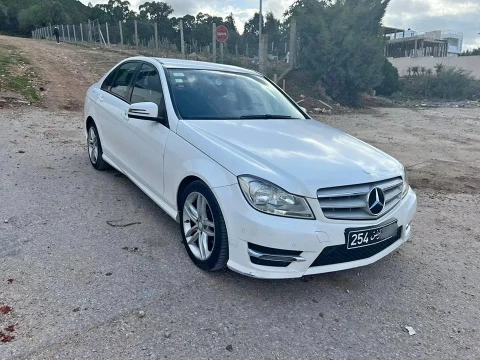 Image principale de l'annonce Mercedes C180