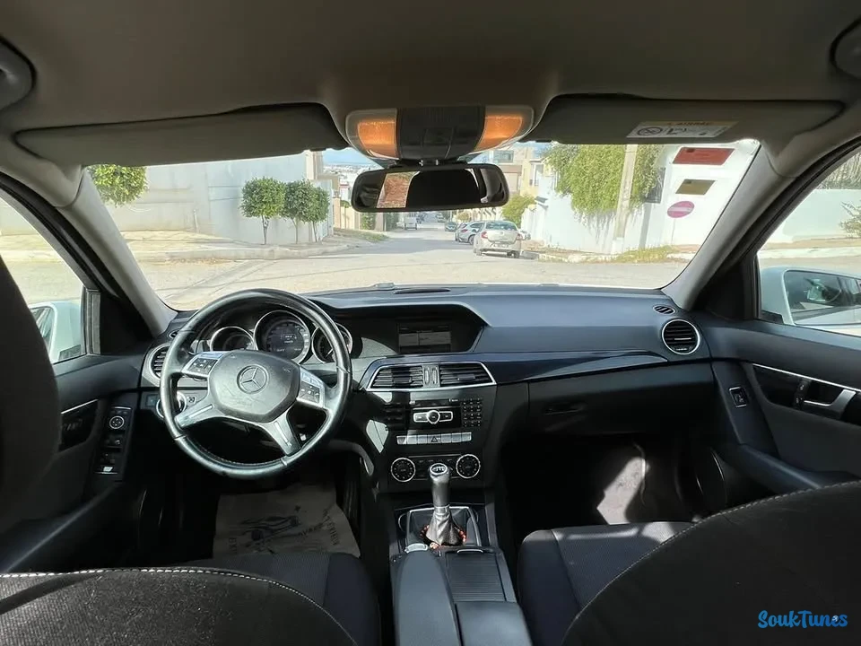 Image 8 de l'annonce Mercedes C180