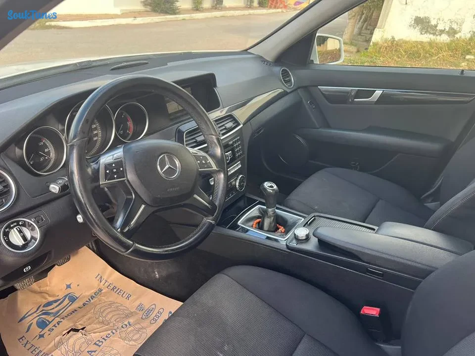 Image 6 de l'annonce Mercedes C180