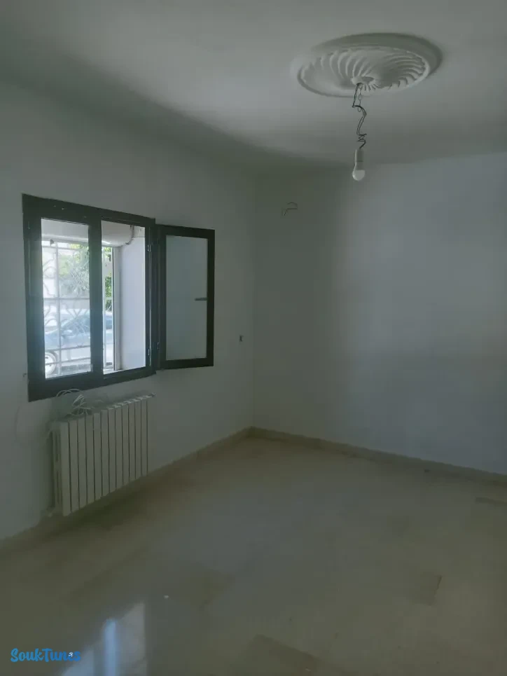 Image 6 de l'annonce oli étage de villa rdc 1.400 TND