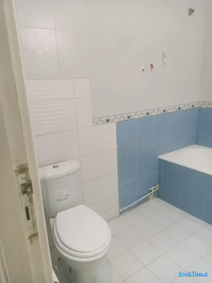 Image 9 de l'annonce oli étage de villa rdc 1.400 TND