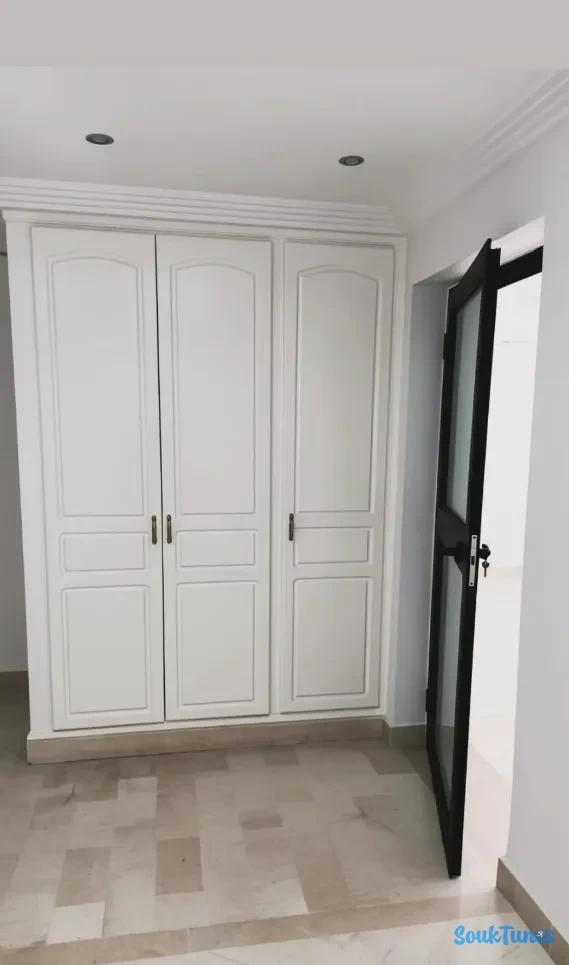 Image 4 de l'annonce oli étage de villa rdc 1.400 TND