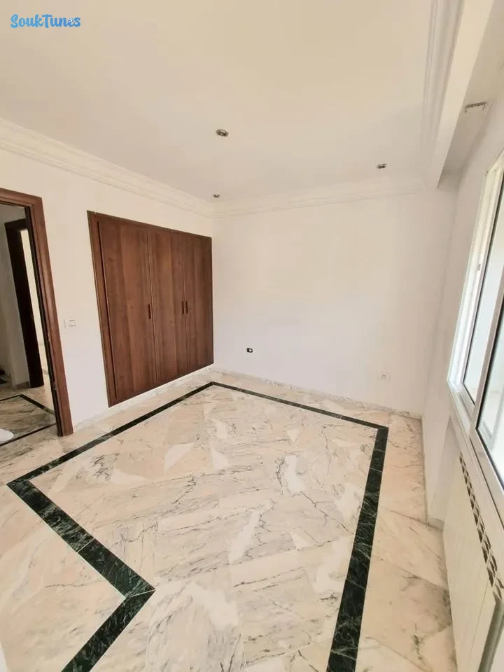 Image 4 de l'annonce Superbe appartement S+2 à ain zaghouan nord