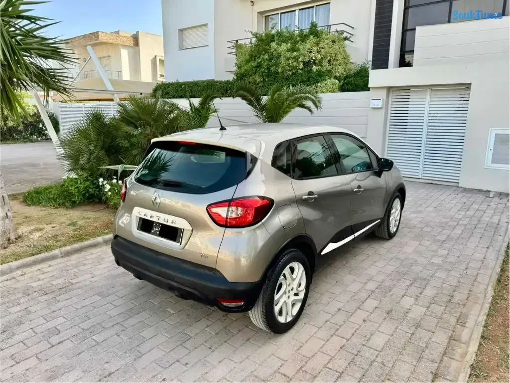 Image 5 de l'annonce RENAULT CAPTUR 35.500 DT