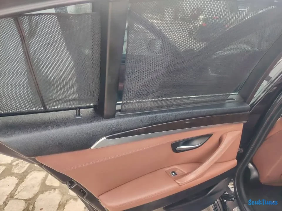 Image 8 de l'annonce BMW 528i ✌  72 TND