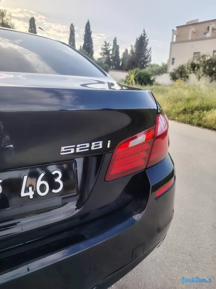 Image 9 de l'annonce BMW 528i ✌  72 TND