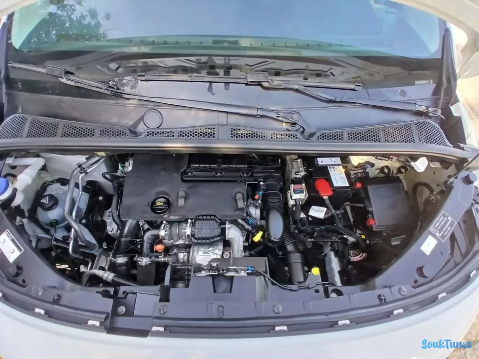 Image 17 de l'annonce Peugeot partner k9 très propre