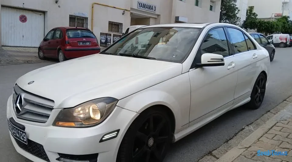 Image 7 de l'annonce MERCEDES C250 ESSENCE 2013 12CV