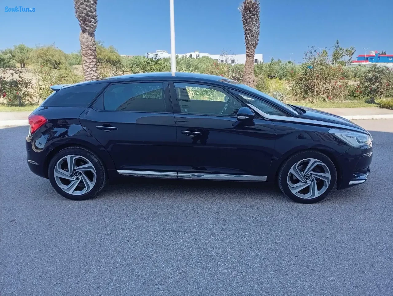 Image 6 de l'annonce A VENDRE Citroën Ds5 sport chic
