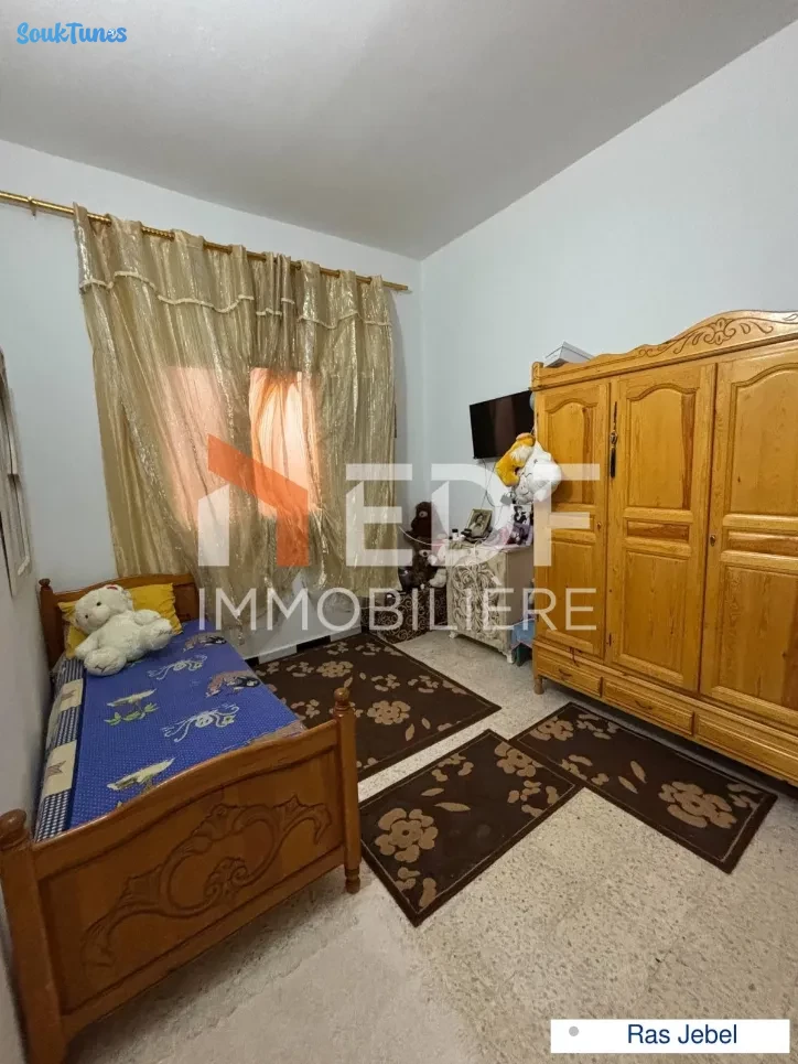 Image 12 de l'annonce À VENDRE – Maison en Triplex à Ras Jebel 