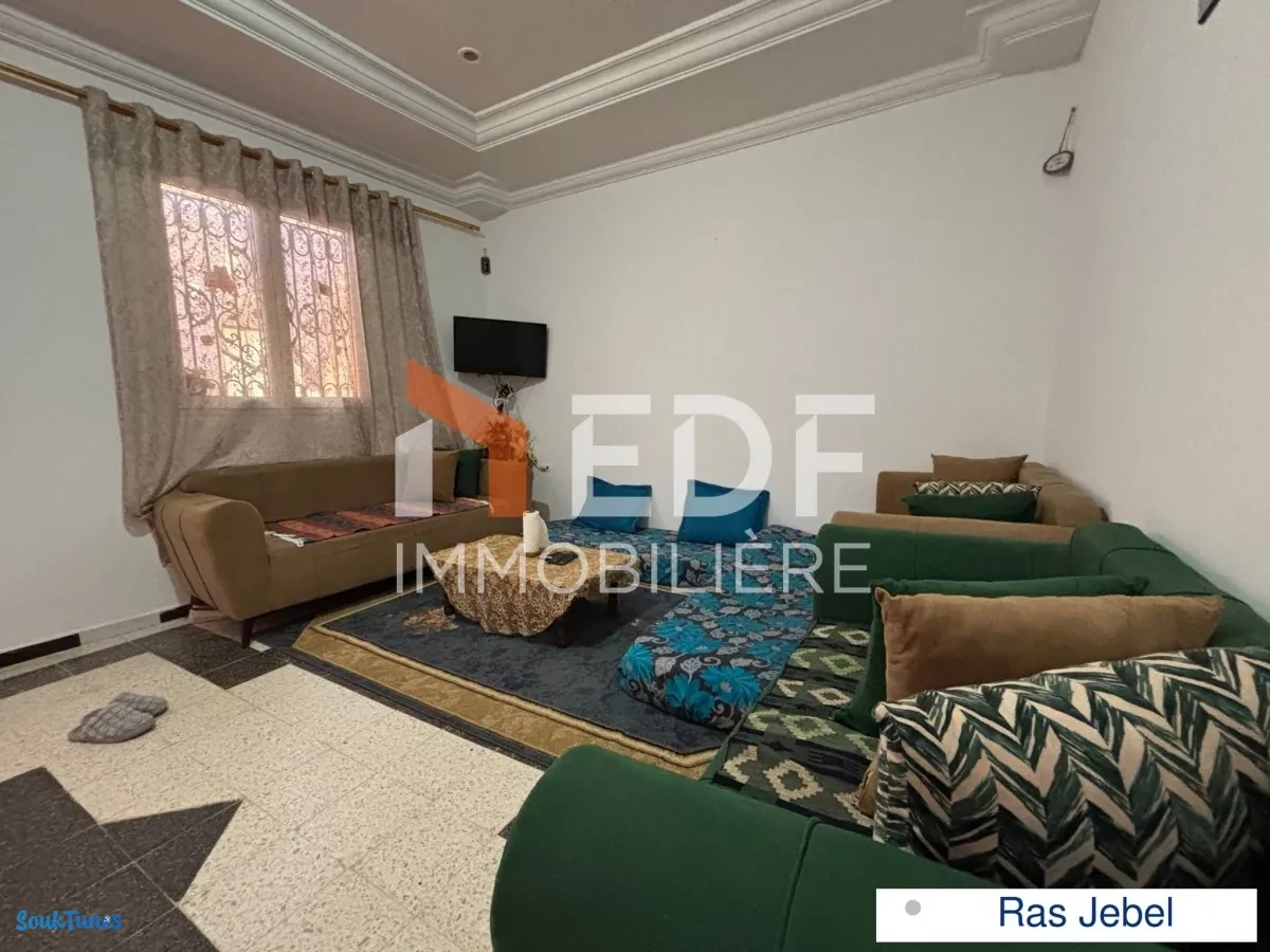 Image 9 de l'annonce À VENDRE – Maison en Triplex à Ras Jebel 