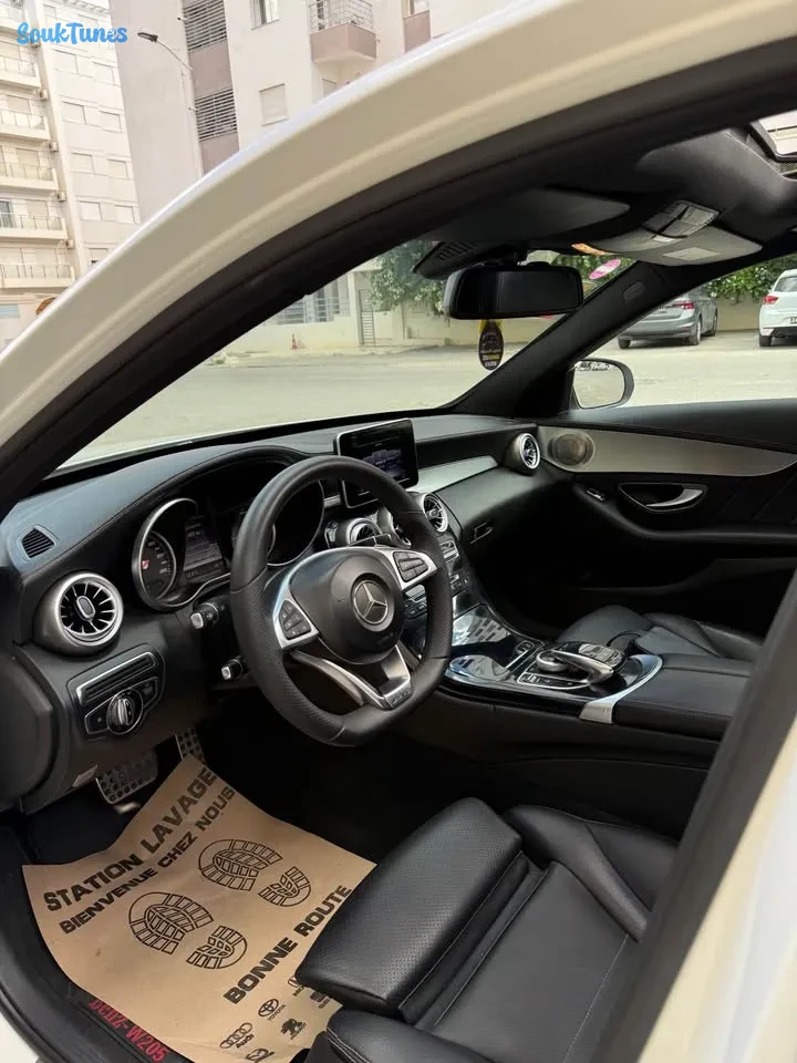 Image 8 de l'annonce Mercedes benz c180 kit Amg 2015