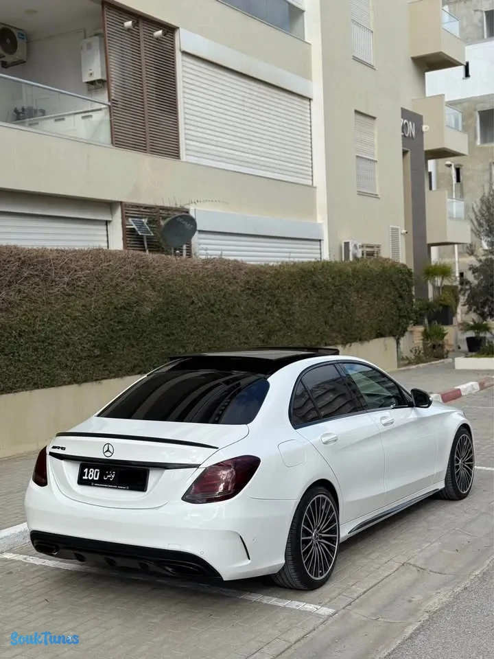 Image 6 de l'annonce Mercedes benz c180 kit Amg 2015