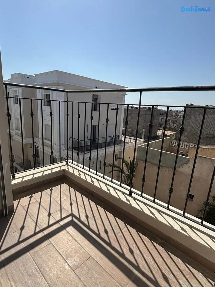 Image 6 de l'annonce  S+1 neuf, jamais habité