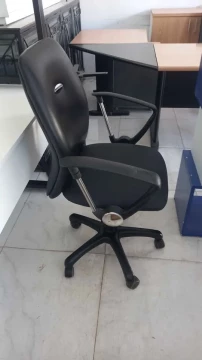 Image principale de l'annonce Chaise de bureau comme neuf