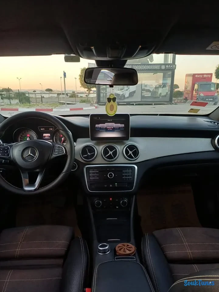 Image 9 de l'annonce Mercedes CLA 180 Neuuf