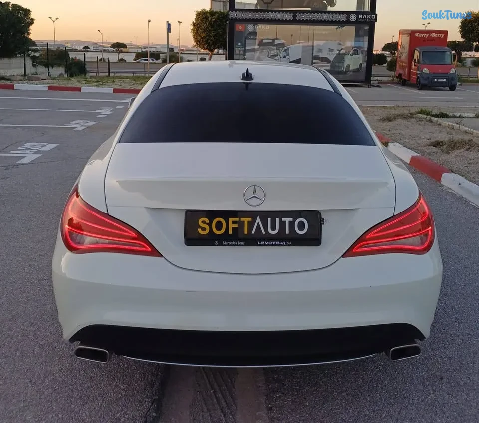 Image 4 de l'annonce Mercedes CLA 180 Neuuf