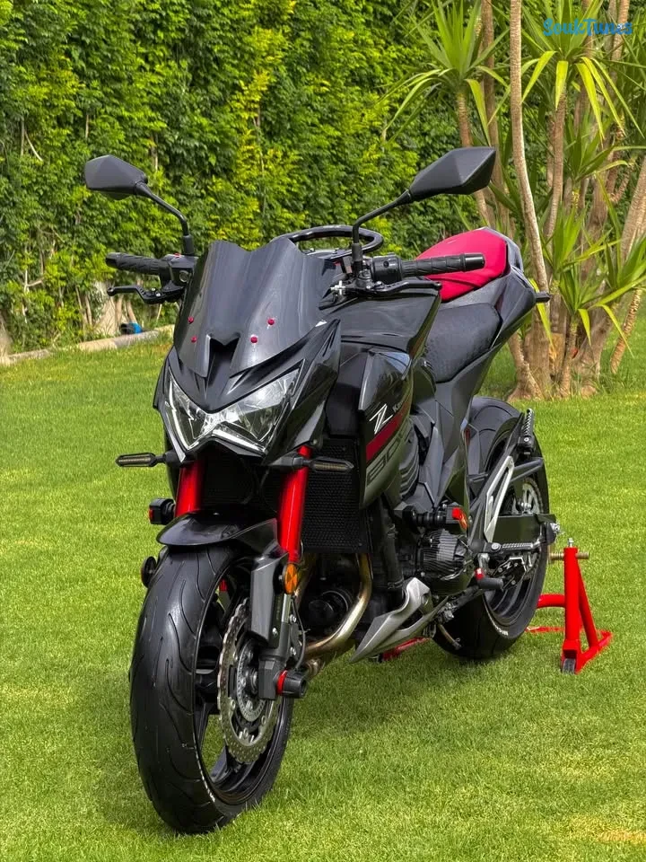Image 4 de l'annonce KAWASAKI Z800 sugomi