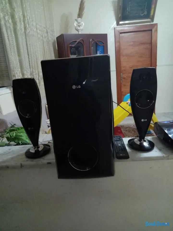 Image 6 de l'annonce Homme cinéma LG neuf.
