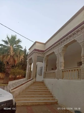 Image principale de l'annonce Villa 2000m² A Vendre