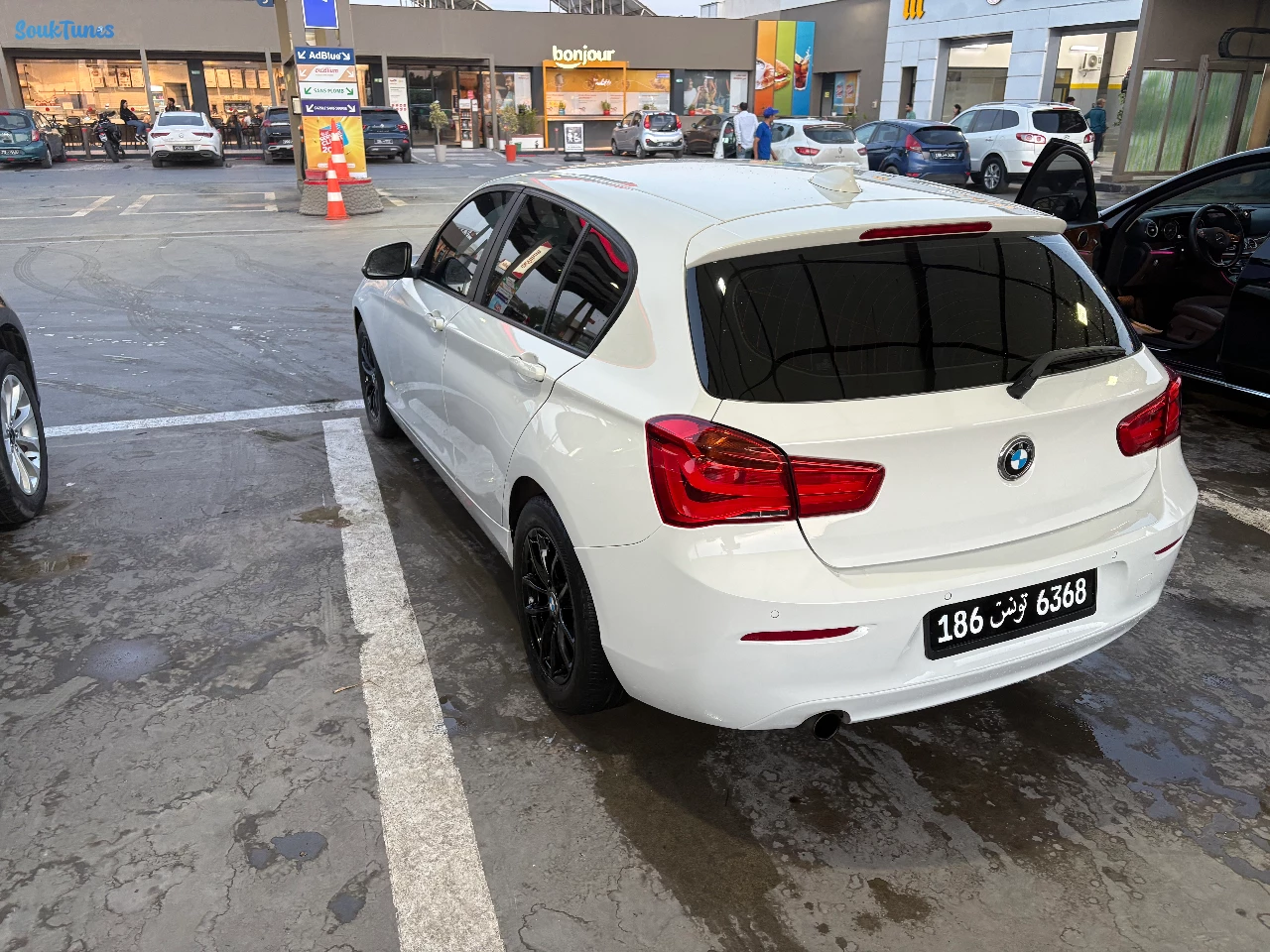 Image 6 de l'annonce Bmw serie 1 f20 en très bonne état 