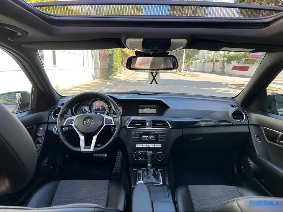 Image 6 de l'annonce Av Mercedes C180 bva restylé phase 2 kit Amg