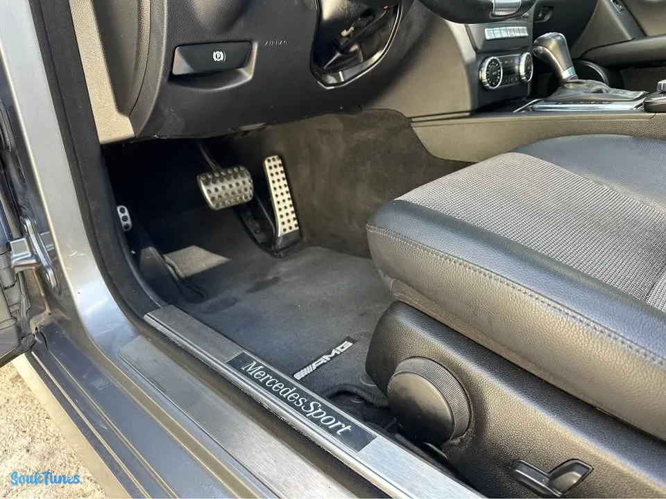 Image 8 de l'annonce Av Mercedes C180 bva restylé phase 2 kit Amg