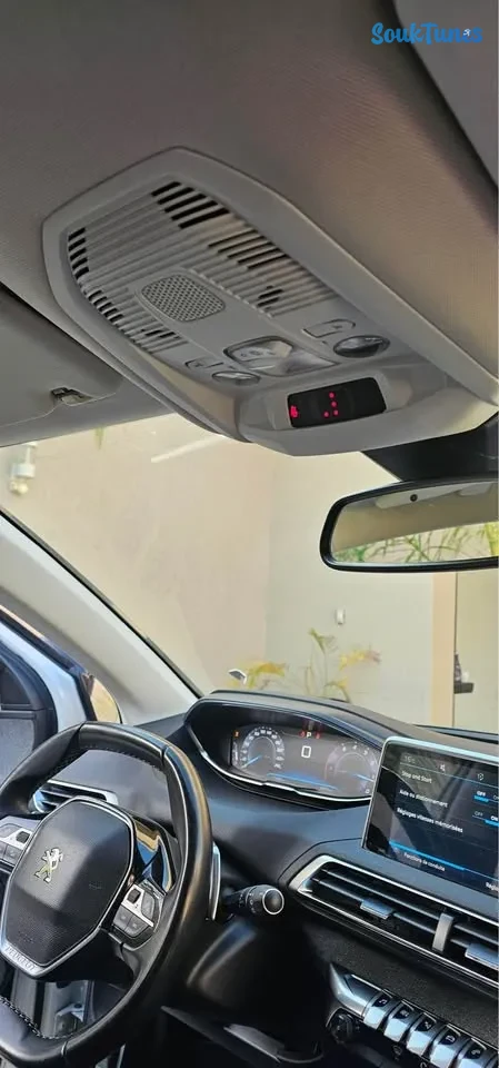 Image 5 de l'annonce Peugeot 3008 Essence BVA – 2019