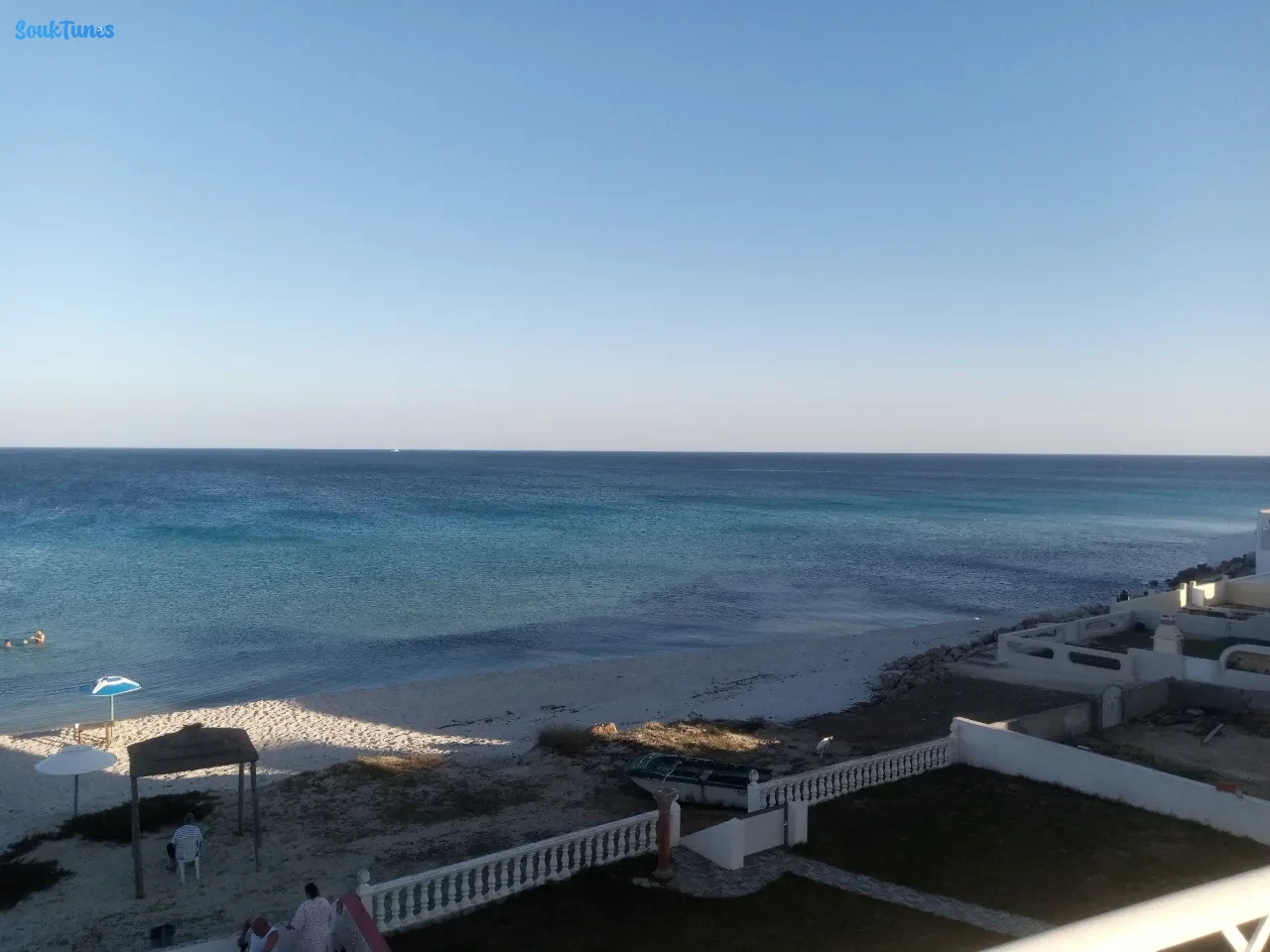Image 16 de l'annonce Une résidence pied dans l'eau avec piscine