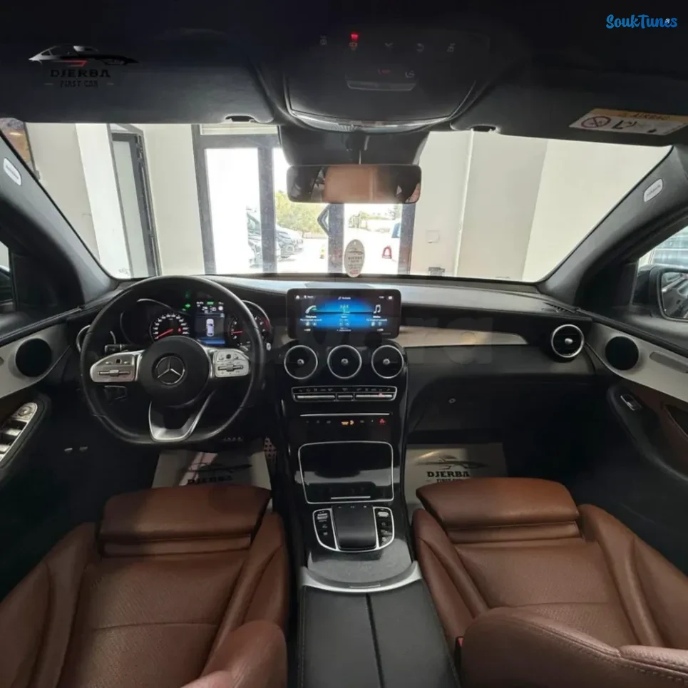 Image 4 de l'annonce Mercedes GLC 300e / 190000DT