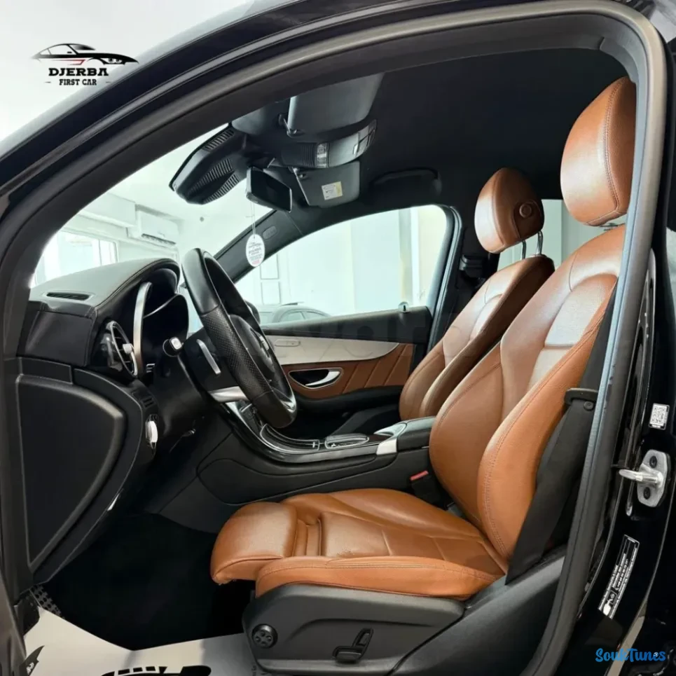 Image 5 de l'annonce Mercedes GLC 300e / 190000DT