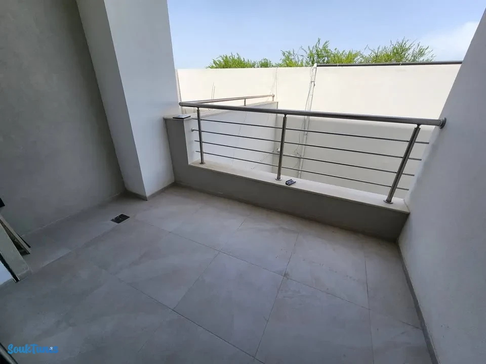 Image 6 de l'annonce Appartement s+2  à la Soukra chotrana 1 RDC