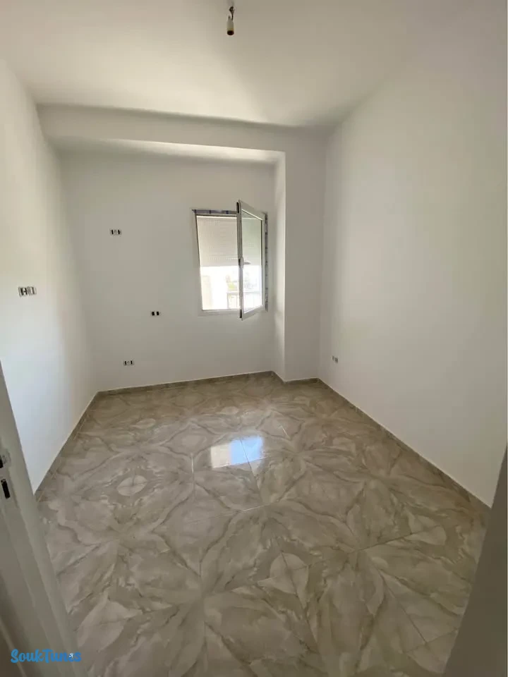 Image 8 de l'annonce  appartement s+3