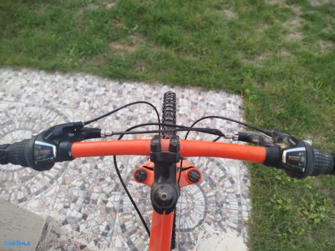 Image 7 de l'annonce Velo vtt spesialized  24/25 pouces 