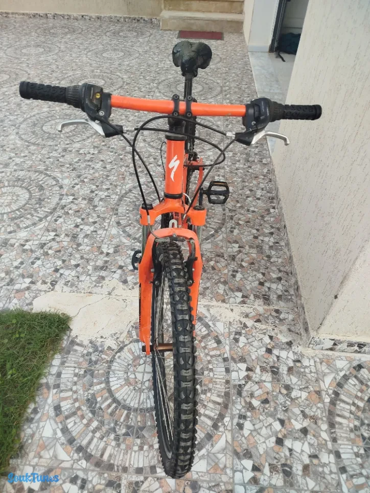 Image 6 de l'annonce Velo vtt spesialized  24/25 pouces 
