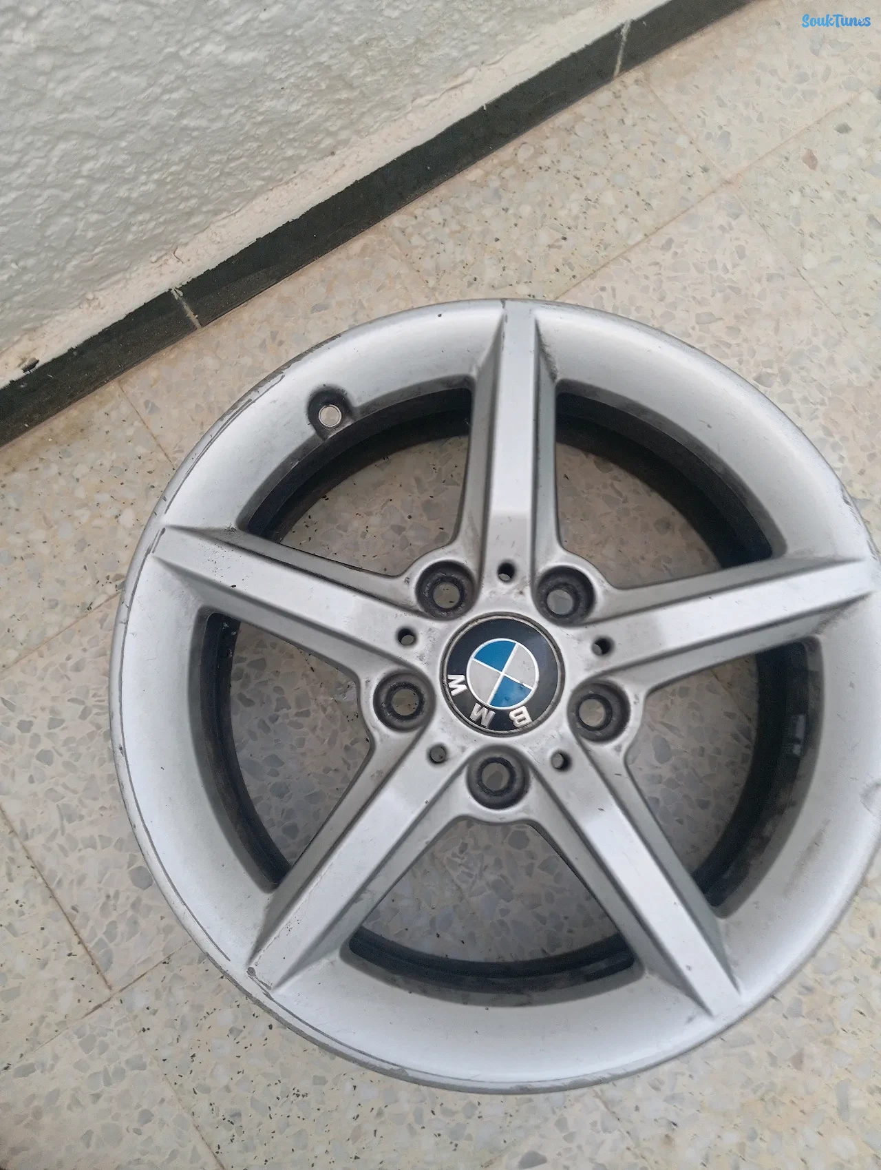 Image 2 de l'annonce Jantes alliage BMW Série 1 E originales (1)