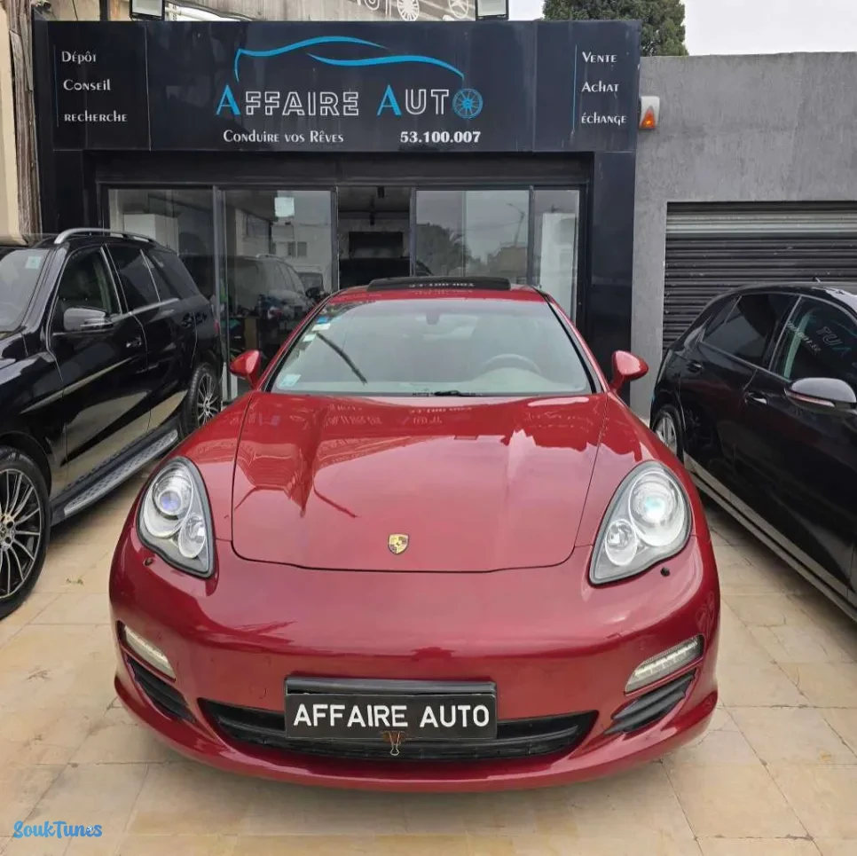 Image 1 de l'annonce Porsche Panamera essence V6 2011