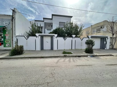 Image principale de l'annonce Villa à vendre 880 000 TND