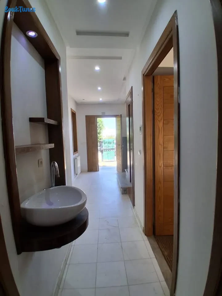 Image 7 de l'annonce Villa duplex rades