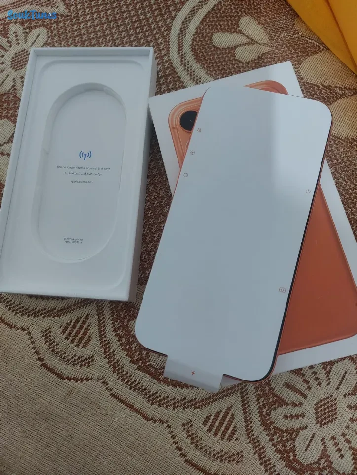 Image 6 de l'annonce iphone 17 pro max orange neuf