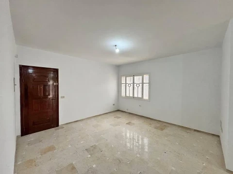 Image principale de l'annonce À vendre S+2 au 2e étage à cité Nozha