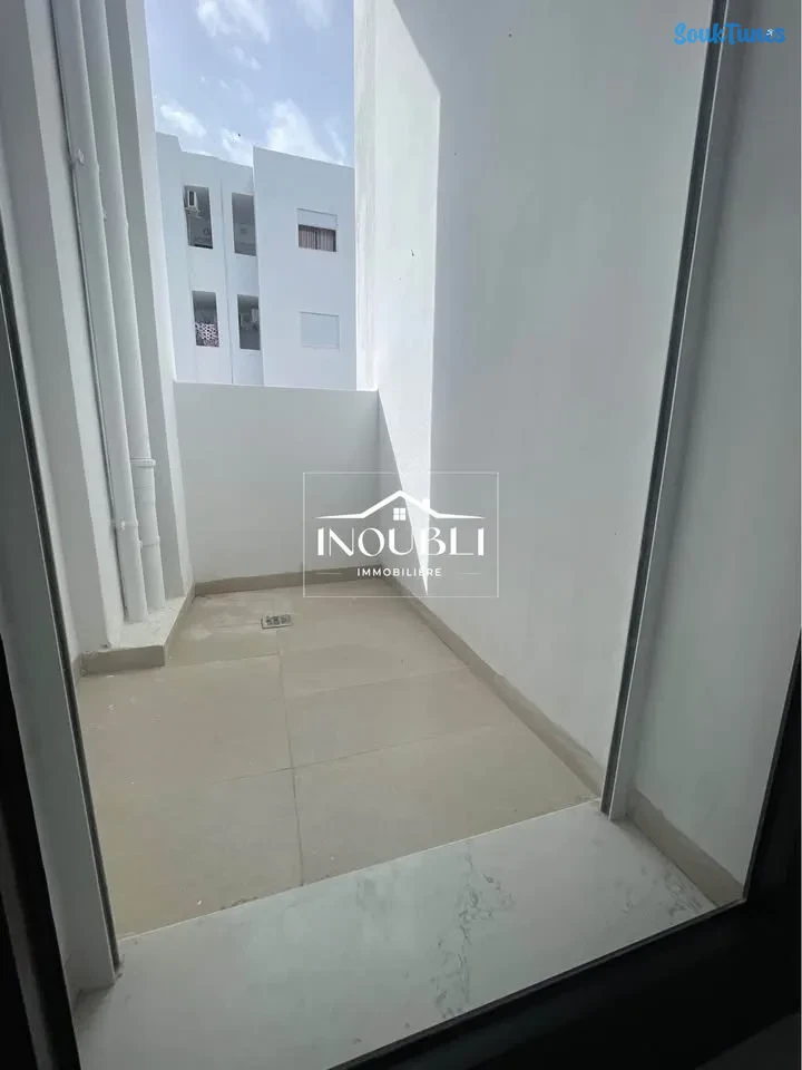 Image 7 de l'annonce un superbe appartementS2 vide