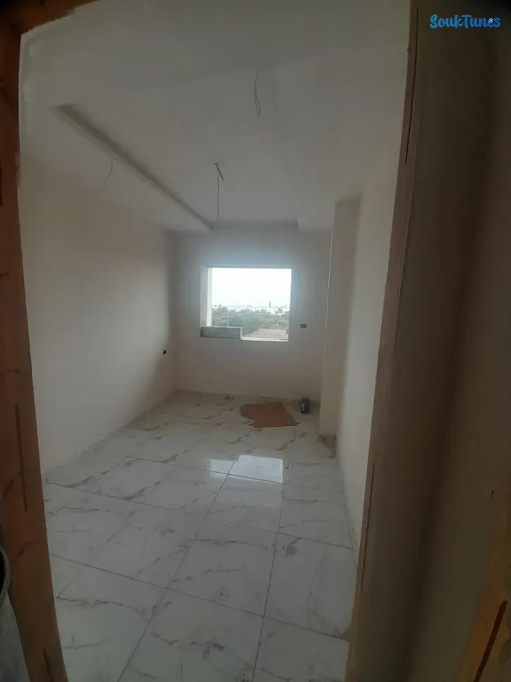 Image 9 de l'annonce  شقة للبيع S+2 طريق قليبية البيضاء البالج 