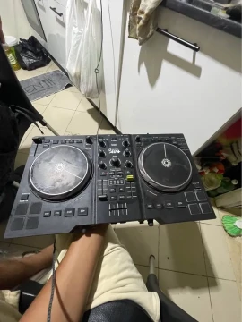 Image principale de l'annonce Contrôleur dj
