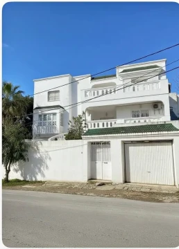 Image principale de l'annonce À vendre villa manzah 9c