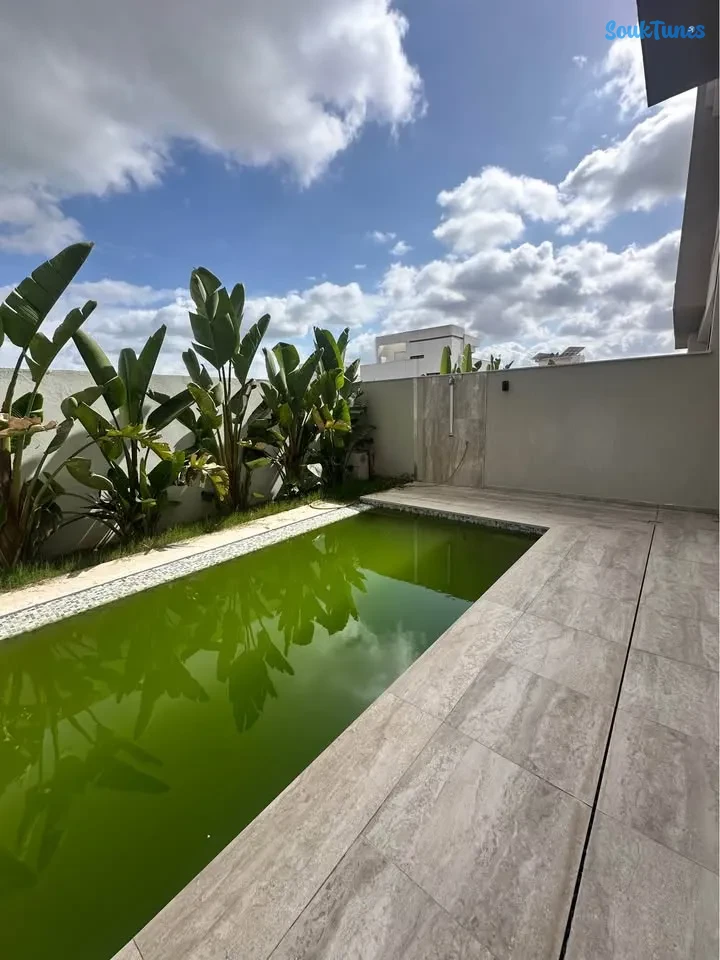 Image 4 de l'annonce Luxe & Comfort - Triplex Chotrana 1- 1 450 000 TND