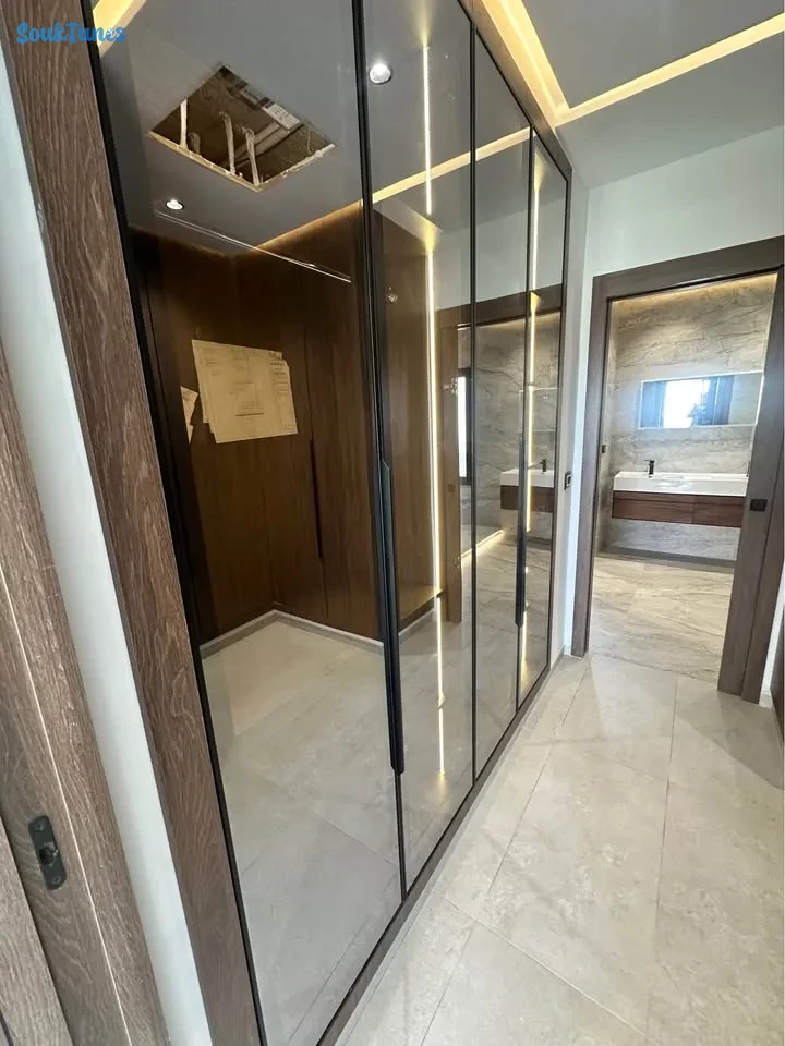 Image 8 de l'annonce Luxe & Comfort - Triplex Chotrana 1- 1 450 000 TND